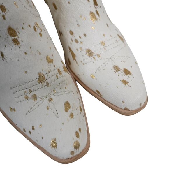 Dolce Vita Womens 8.5 Silma Bootie in Cow Hair Gold Multi NEW - Picture 8 of 12